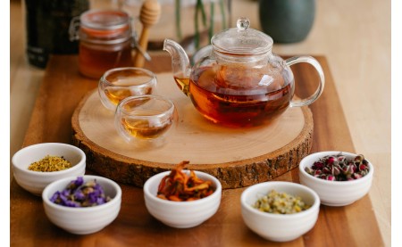 Floral Therapy: The Healing Power of Flower-Infused Teas
